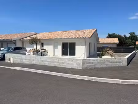 maison neuve t4