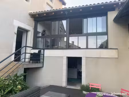 maison de ville t4 plein centre jaunay-marigny