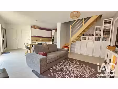 maison 4 pièces 74 m²