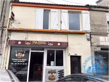 immeuble commercial et habitation