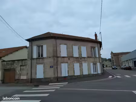 immeuble luneville 4 lots 258 m2+grenier proche gare 120000