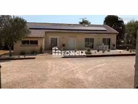 le montat  belle maison de 6 pieces  environ 134m2  sur une parcelle d'environ 2855 m2
