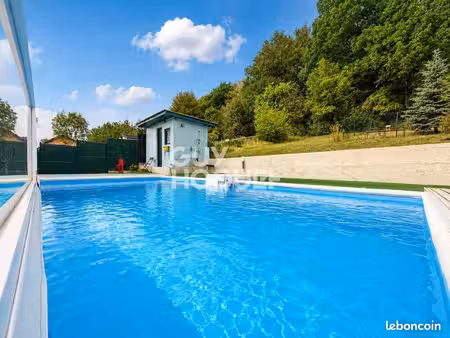 maison 4 pièces 132 m²