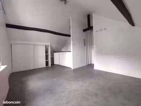 appartement 1 pièce 11 m²