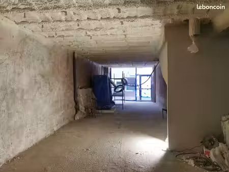 local commercial