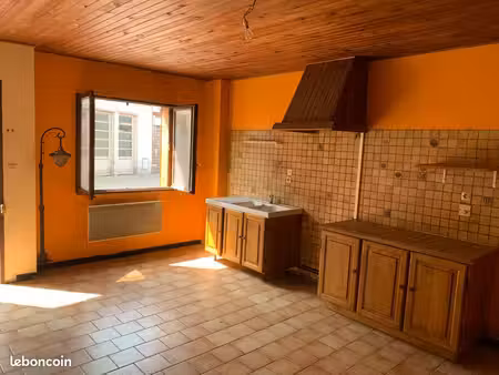 vends maison de ville