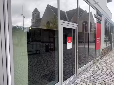 local commercial 58m2 nantes saint joseph de porterie sans travaux vitrine climatisation e
