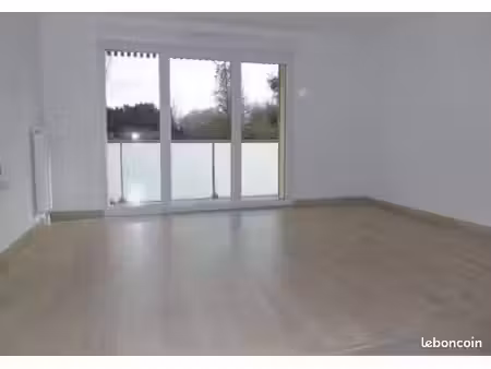 t2 à vendre