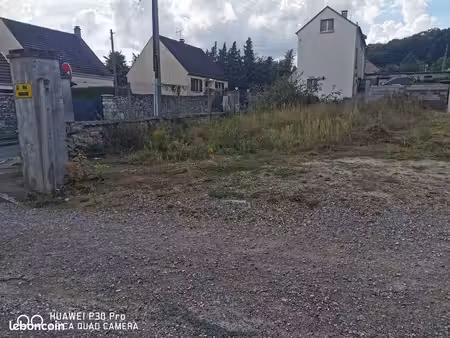 terrain 358 m² mouy