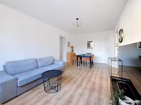 appartement 2 pièces 52 m²
