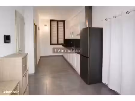 immeuble 6 pièces 191 m²