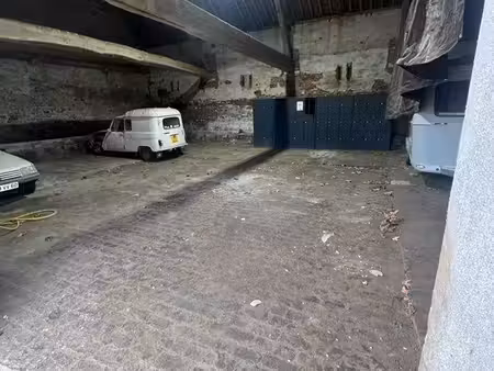 parking caravane