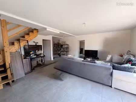 maison plescop
