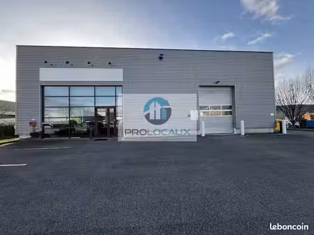 local d'activite 1700 m² lacroix-saint-ouen