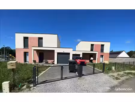 pavillon 4 pièces 102 m²