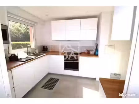 appartement 6 pièces 95 m²