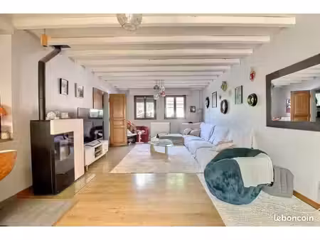 maison 5 pièces 137 m²
