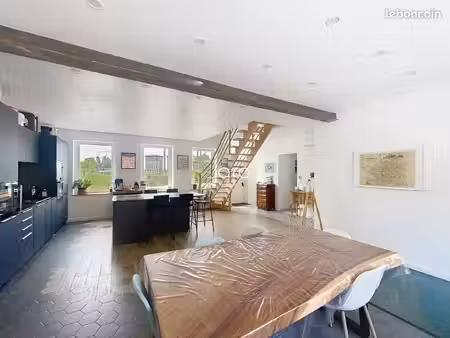 maison 4 pièces 170 m²