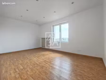 immeuble 8 pièces 171 m²