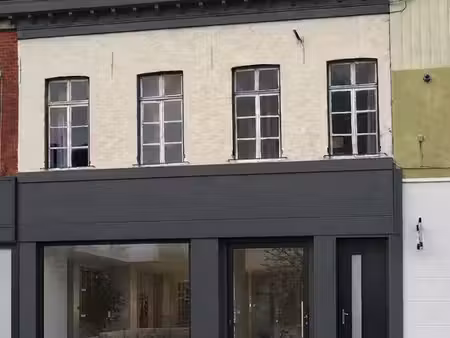 local commercial hyper centre