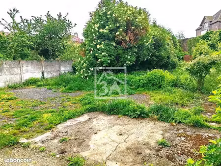 immeuble 12 pièces 207 m²