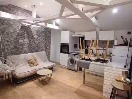 t3 meublé de charme 52m² sous charpente –idéal actifs / professionnels / étudiants – prêt 