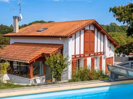 maison 114m2 - piscine