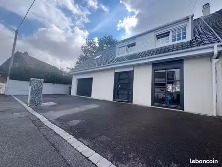 maison 8 pièces 110 m²
