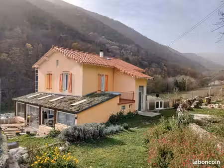 vend grande maison de campagne