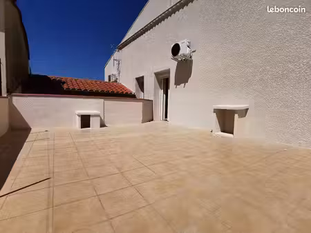 immeuble 12 pièces 330 m²