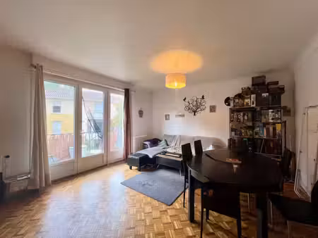 a louer | t4 avec balcon au centre| aire s/adour | landes (40)