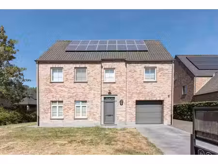 maison à louer à dauwstraat 15 stekene (rbw71452)