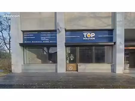 local commercial 65 m²