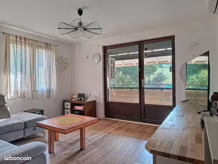 appartement t4 refait à neuf en 2025 avec jardin