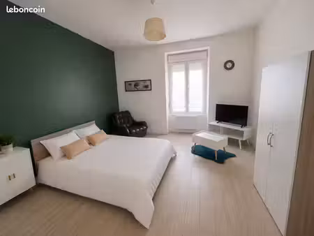 t1 renove de 28m² - hypercentre sable sur sarthe