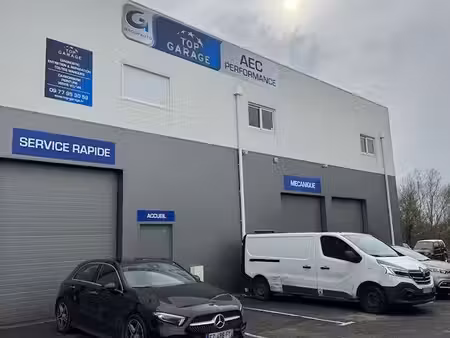 à vendre – droit au bail 3/6/9 – garage mécanique + magasin de pièces détachées – clé en m