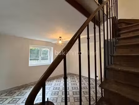maison 5 pièces 126 m²