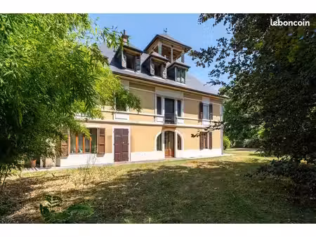 propriété en viager 8 pièces 236 m²