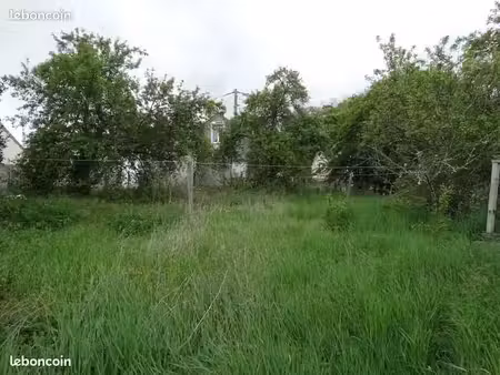 vends terrain constructible secteur pamfou 77