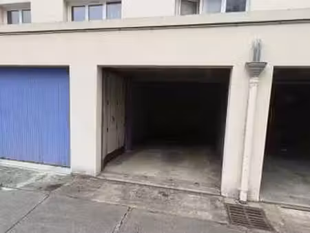 vente garage et parking à rouen (76000) : à vendre / rouen