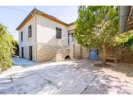 vente maison 5 pièces 144.75 m² à courthézon (84350)  445 000 €
