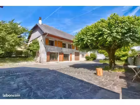 corps de ferme 140 m²