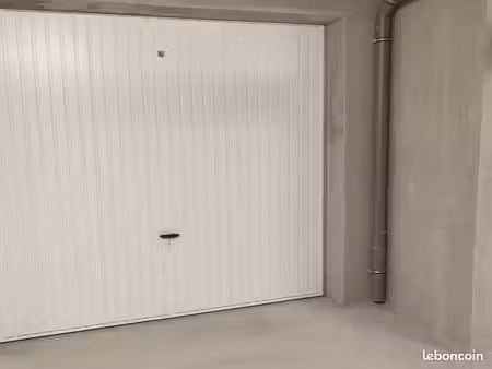 garage residence neuve