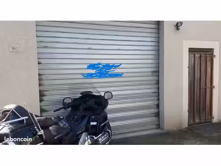 garage moto