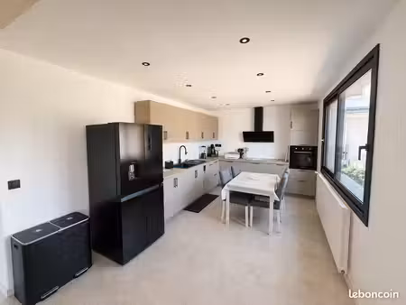épône – maison f5 de plain-pied / quartier recherché d'élisabethville