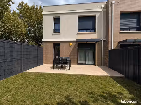 villepreux – haut du moulin – maison 83 m² – 3 chambres – jardin – 2 parkings