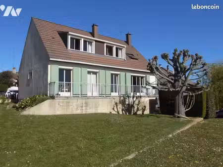 maison 7 pièces 144 m²