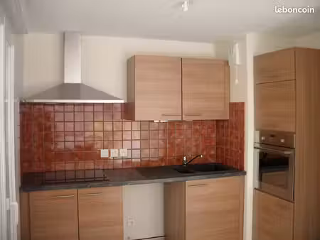 2 pièces - 42 m² - vétraz-monthoux