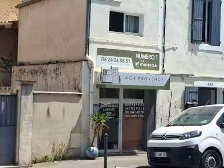 location  bureau local commercial à deux pas du centre ville