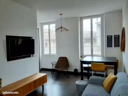 appartement t1bis meublé hyper centre